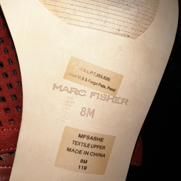Marc Fisher Women's Brown and Red Sandals Size 8M Pre-owned. - Picture 5 of 10